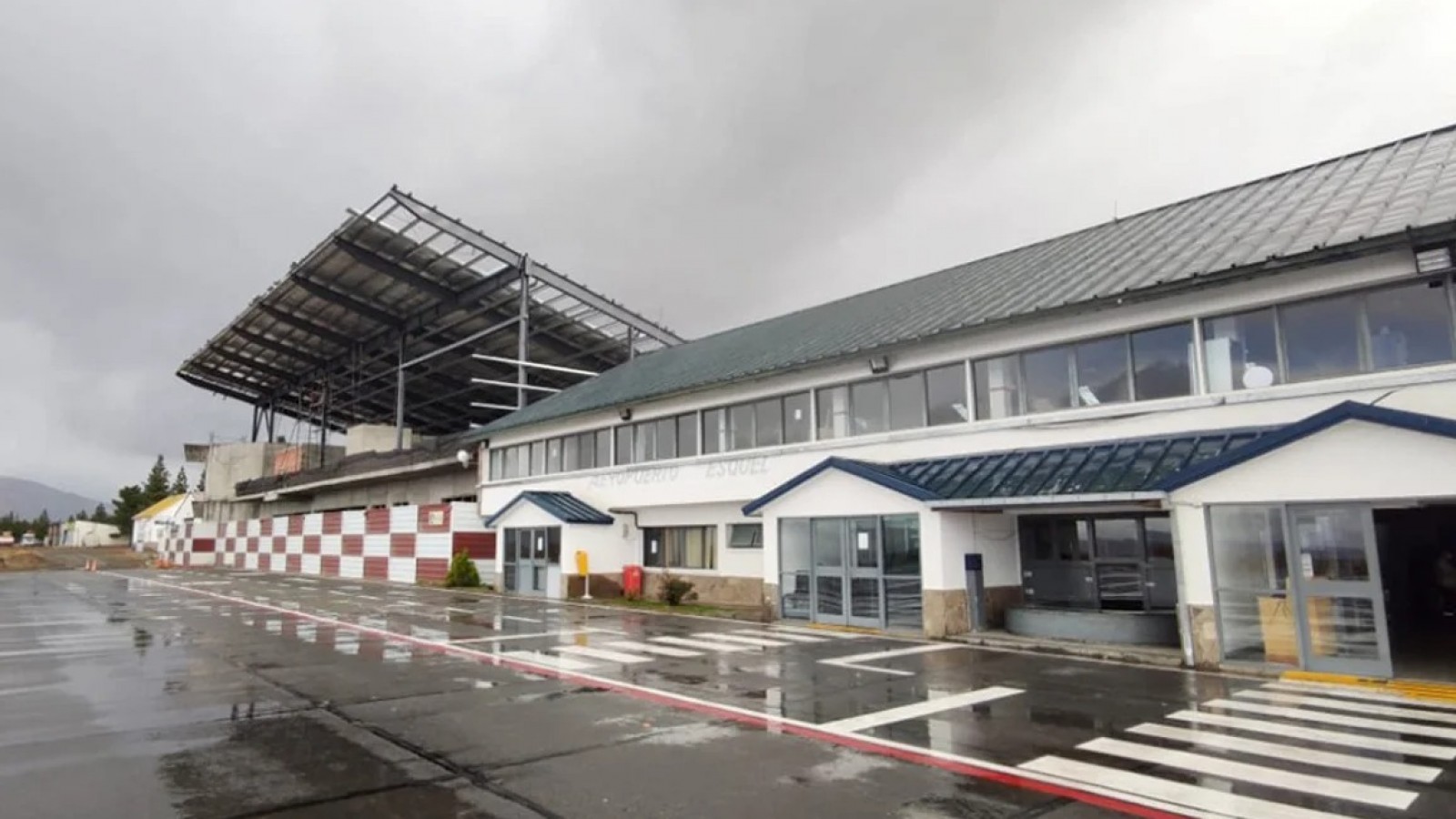 El aeropuerto de Esquel vuelve a ponerse en marcha: retomarán una obra frenada desde 2019
