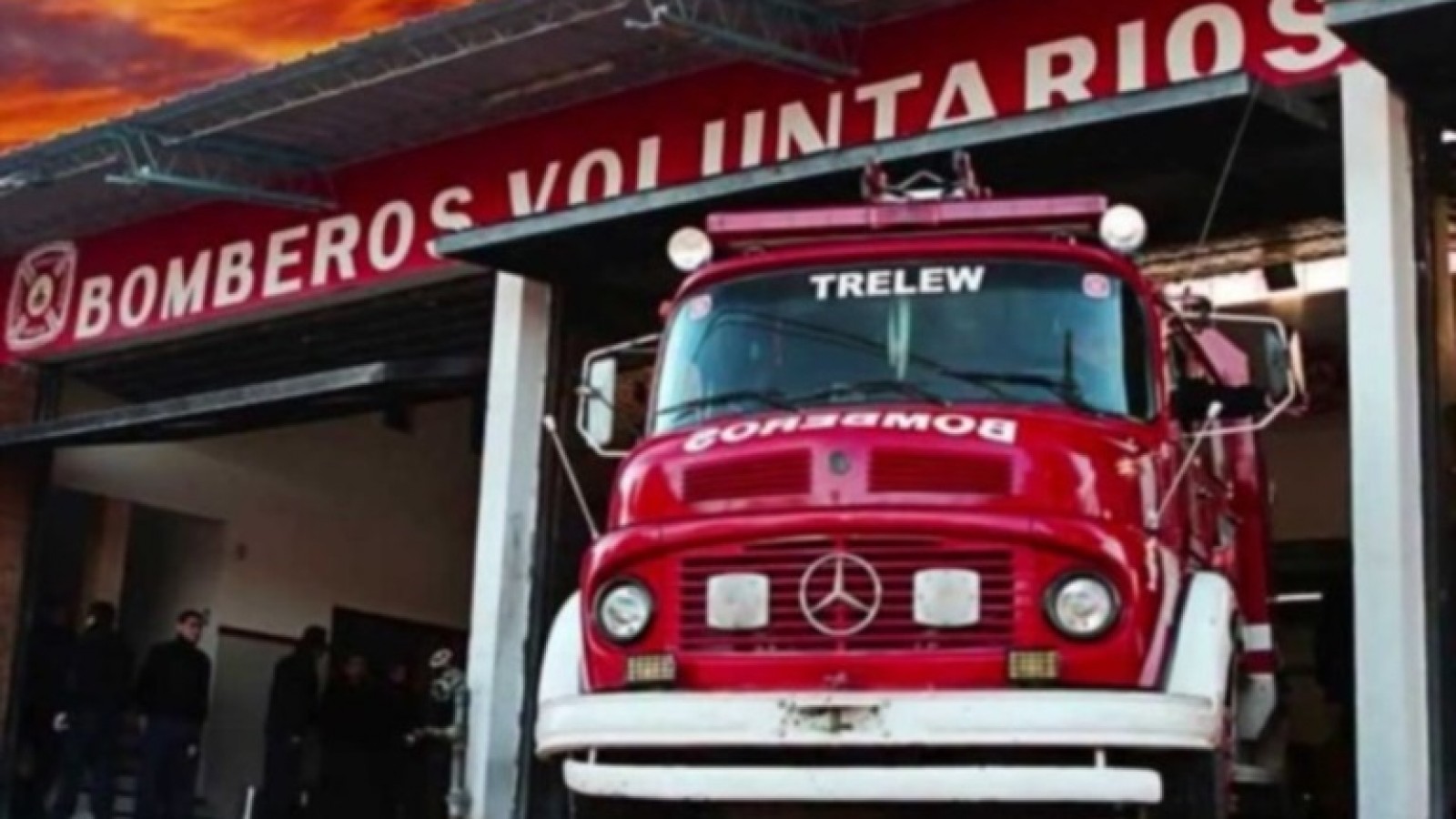 Navidad en silencio: el histórico cambio de los Bomberos de Trelew para proteger a niños con TEA y mascotas