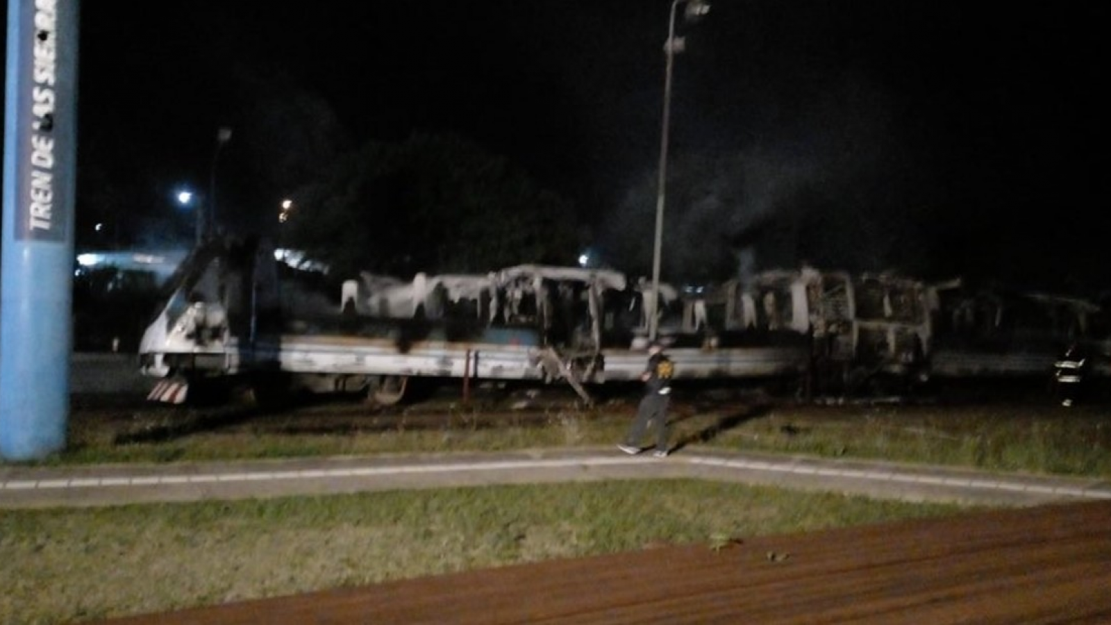 Incendio en un tren en Córdoba: evacuaron a más de 120 pasajeros