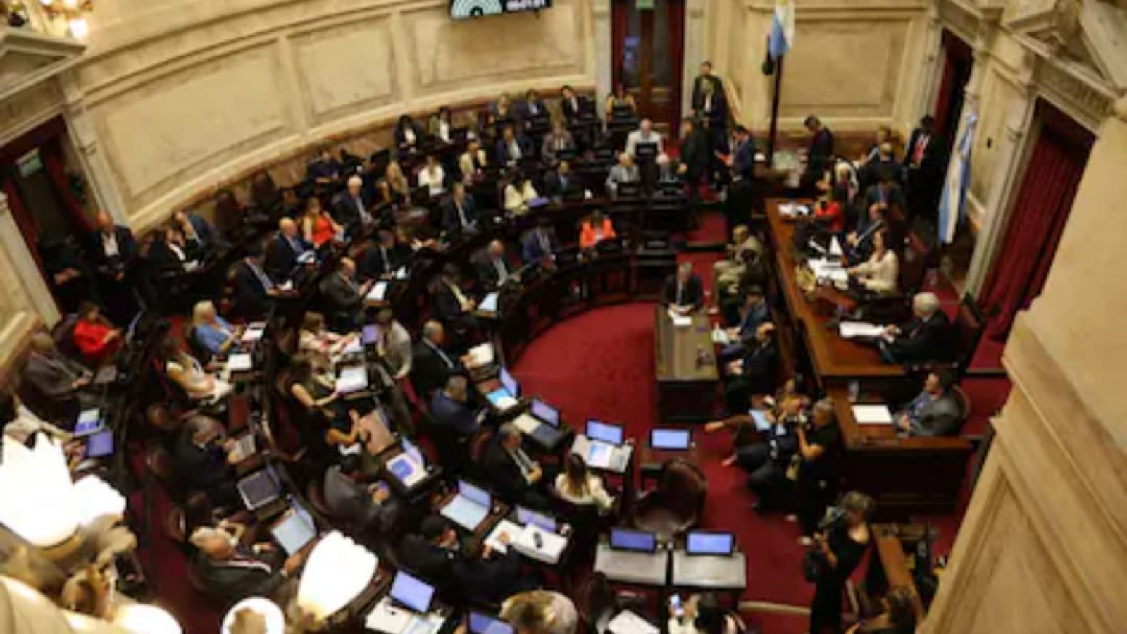El Senado dio la media sanción de la reforma laboral: los detalles