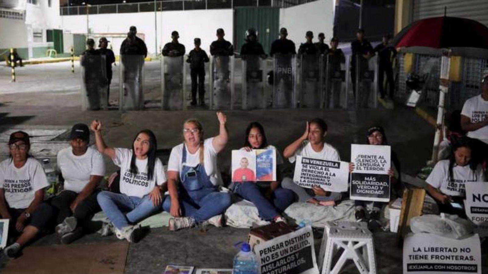 Venezuela inicia la liberación de 379 presos políticos tras aprobar la amnistía