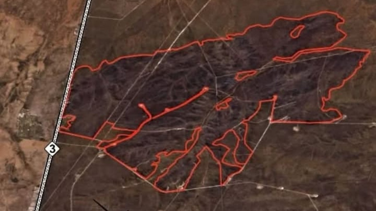 Trelew-Madryn: el incendio sobre Ruta 3 arrasó 1.700 hectáreas en dos días