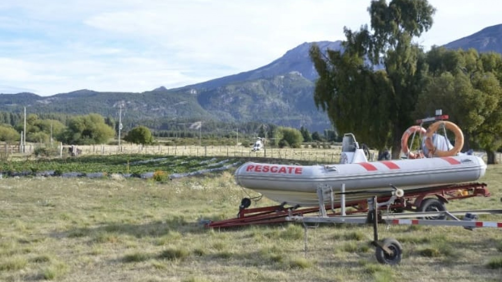 Más de 100 personas combaten los incendios activos en el Parque Nacional Los Alerces