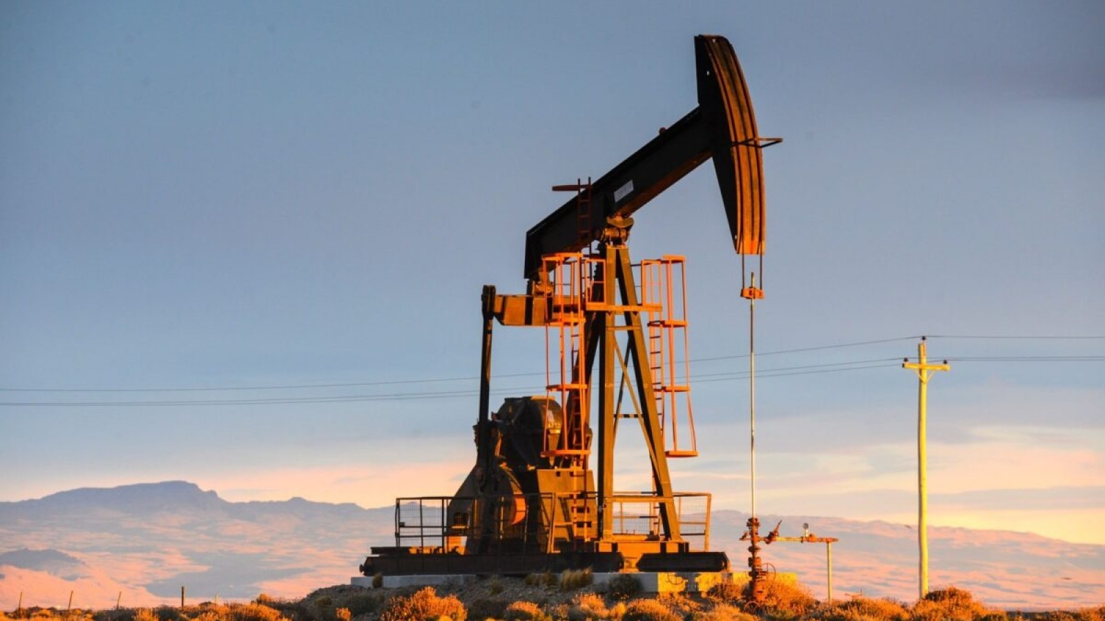 El petróleo podría superar los US$ 100: la crisis en Medio Oriente impacta en el mercado global