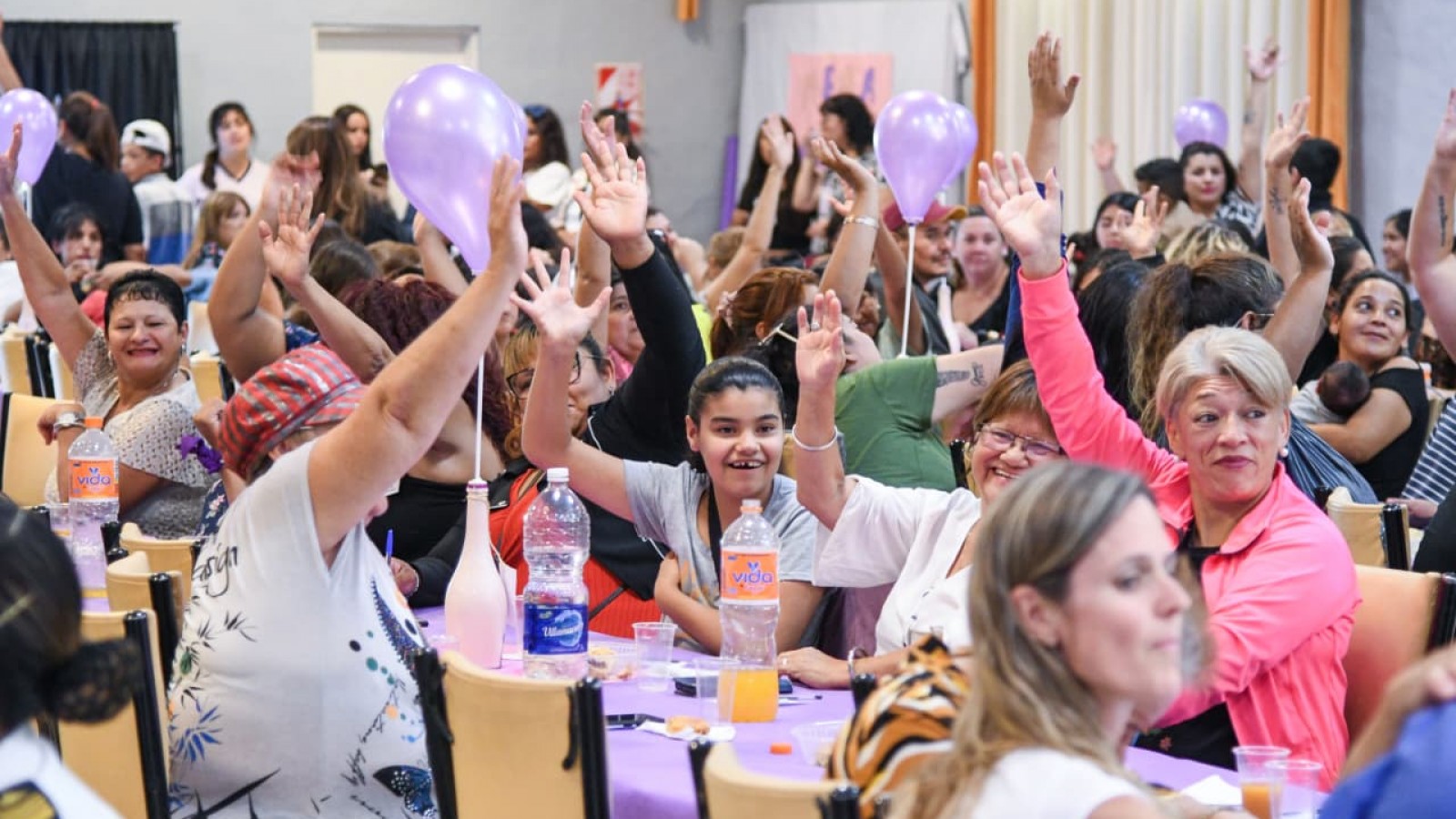 Puerto Madryn tendrá una jornada cultural por el 8M con feria y espectáculos en el Bingo Municipal