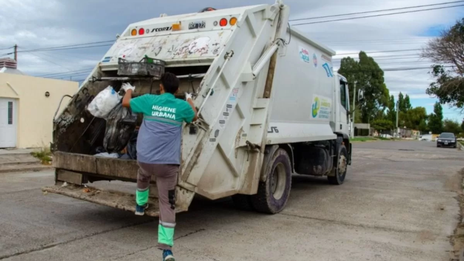 Feriado: cómo funcionará la recolección de residuos en Madryn, Trelew y Rawson