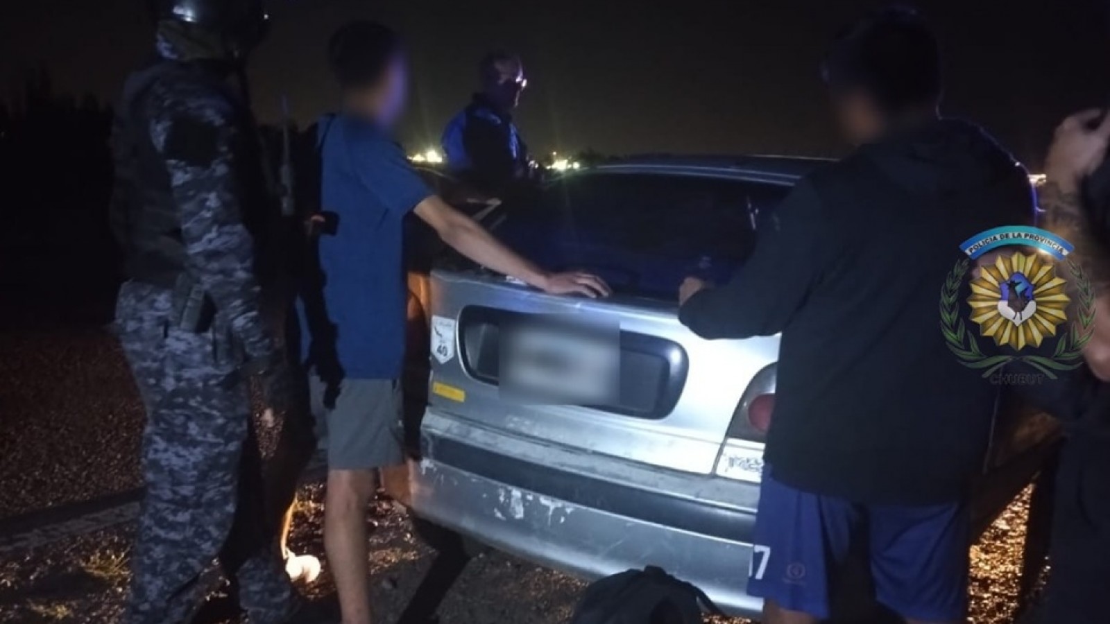 Inmediatez policial en Trelew: tres detenidos tras un robo bajo la modalidad "rompecristales"