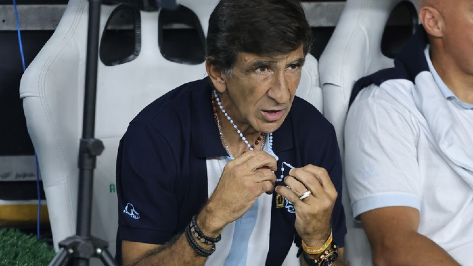 Costas respaldó a "Maravilla" Martínez tras la derrota en el clásico