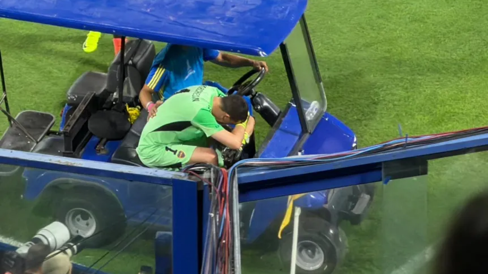 Grave lesión: Marchesín se rompió los ligamentos y será intervenido