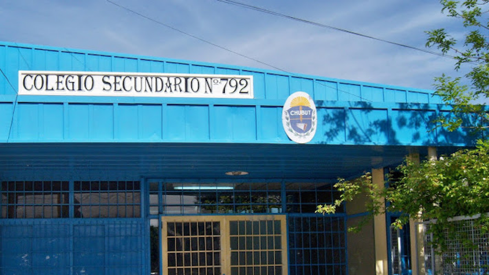 Una escuela de Trelew decidió que los alumnos no lleven mochilas por amenazas