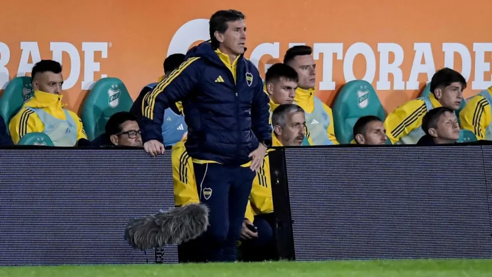 Duelo clave en Florencio Varela: Boca va por la clasificación ante Defensa