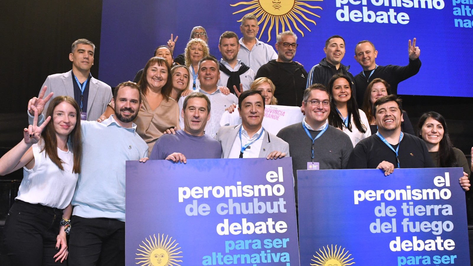 Luque: "El peronismo se organiza y debate para construir una alternativa federal frente a la crisis"