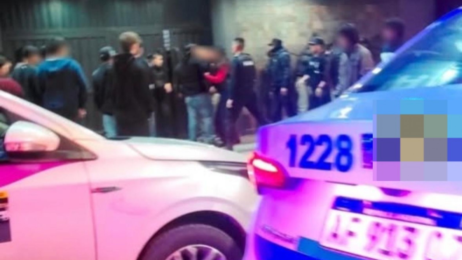 Tres detenidos tras agredir a una mujer policía en un boliche de Esquel