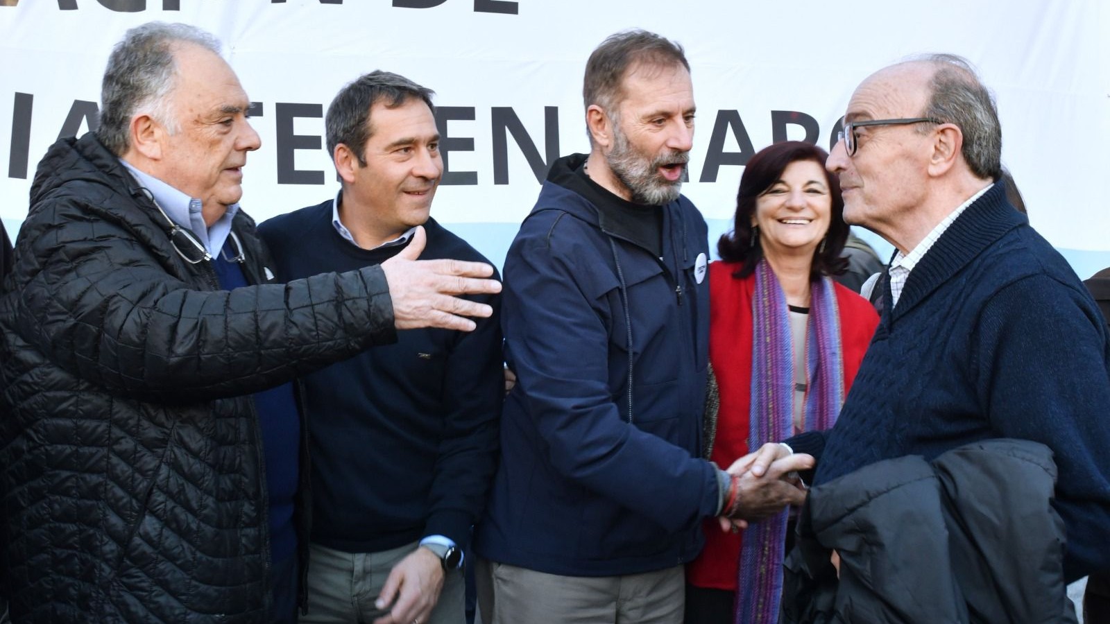 Luque acompañó la multitudinaria marcha universitaria en Plaza de Mayo: "La defensa por la educación pública y de calidad nos tiene que unir a todos"