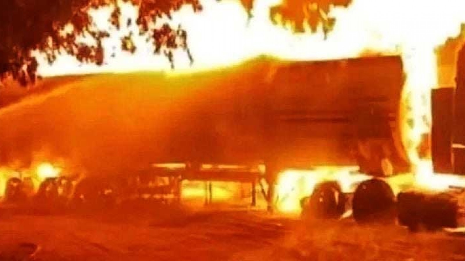 Tragedia en Mendoza: tres muertos tras la explosión de un camión cisterna