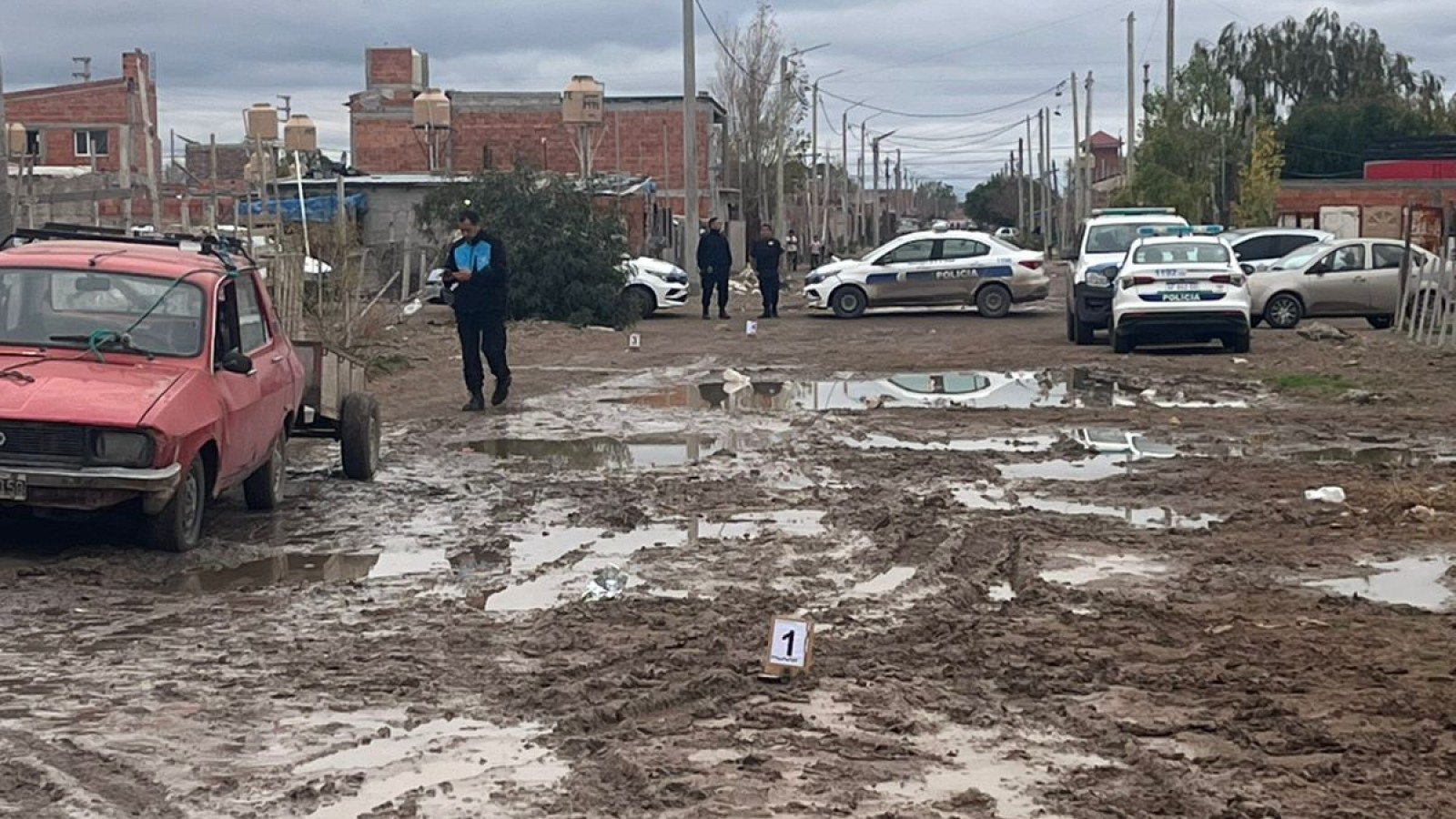 Sangriento episodio en Trelew: recibió dos disparos y uno de los proyectiles quedó alojado en la cara