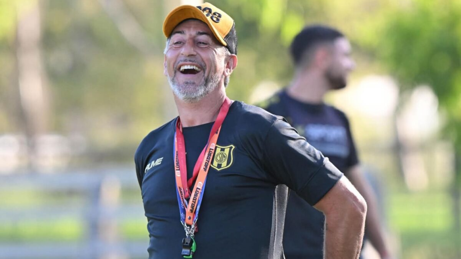 Deportivo Madryn anunció la salida de Cristian Díaz como entrenador y asumirá como director deportivo