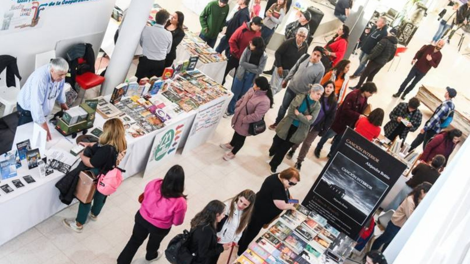 Puerto Madryn comienza a organizar una nueva edición de la Feria Municipal del Libro
