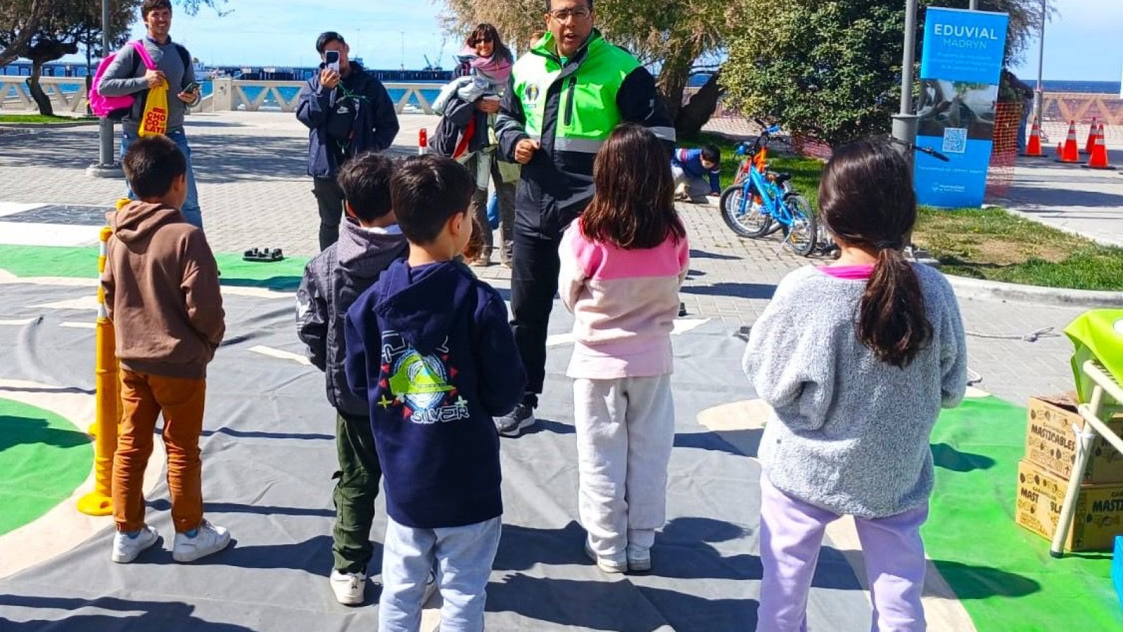 Organizan una jornada de educación vial para niños y familias en Puerto Madryn