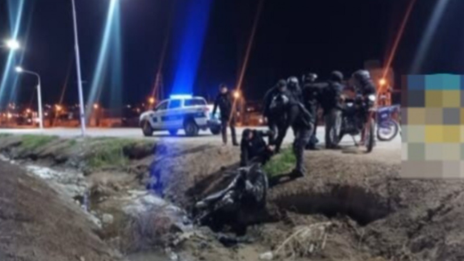 Circuló en contramano para escapar de la Policía y terminó detenido tras una persecución