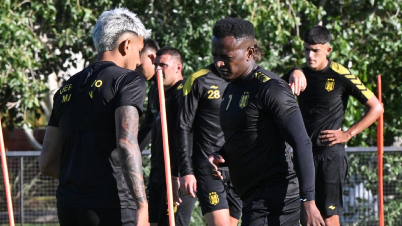 Deportivo Madryn confirmó cuatro bajas para la segunda parte del torneo