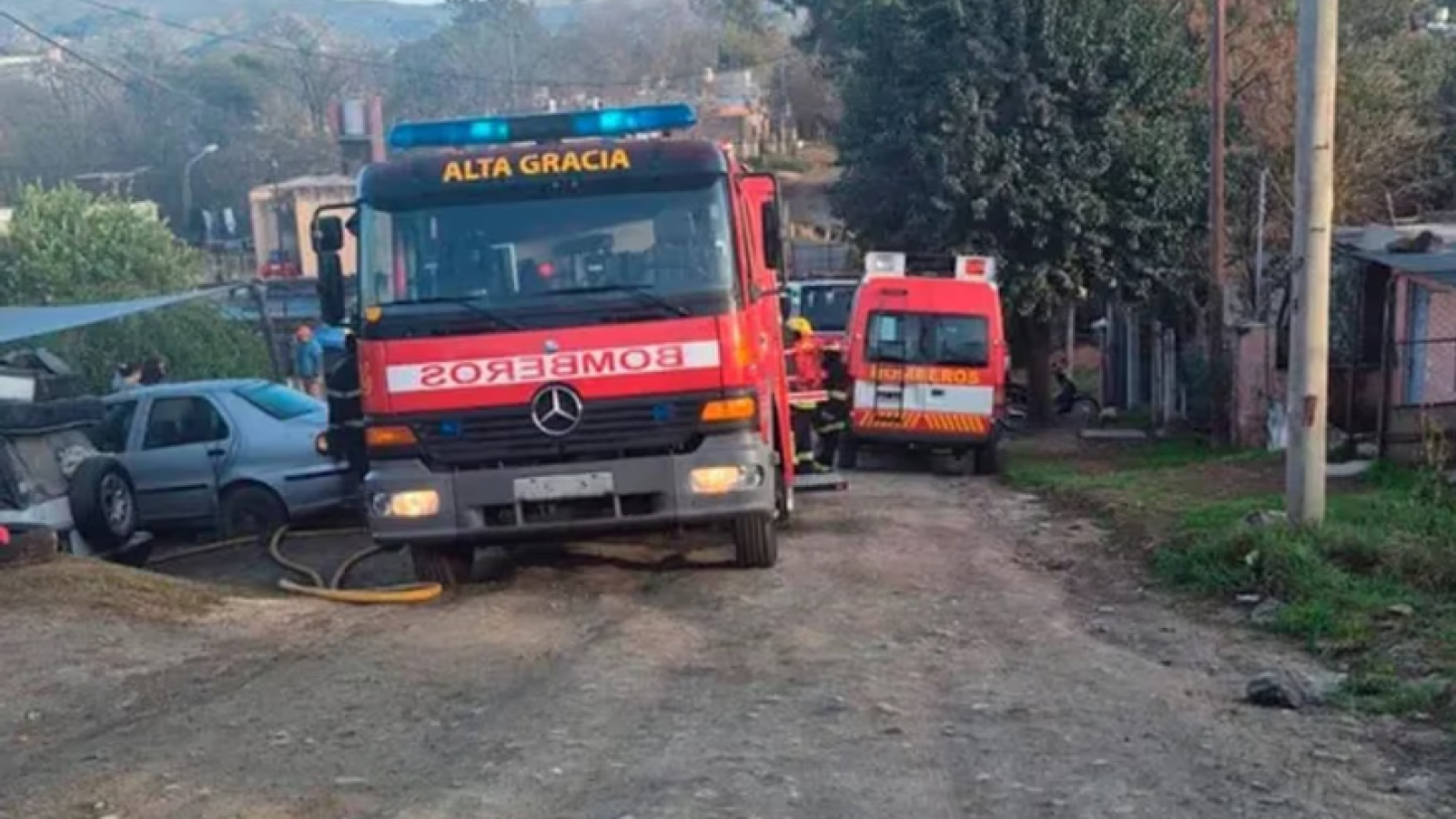 Conmoción en Córdoba: un joven murió en un incendio dentro de su vivienda