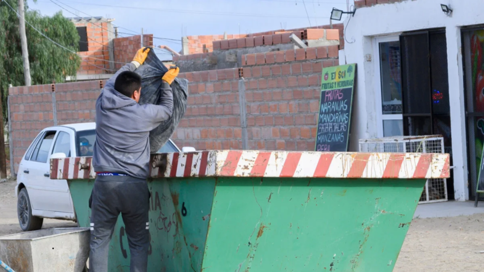 La campaña de limpieza llega a los barrios Quinta El Mirador y Patagonia