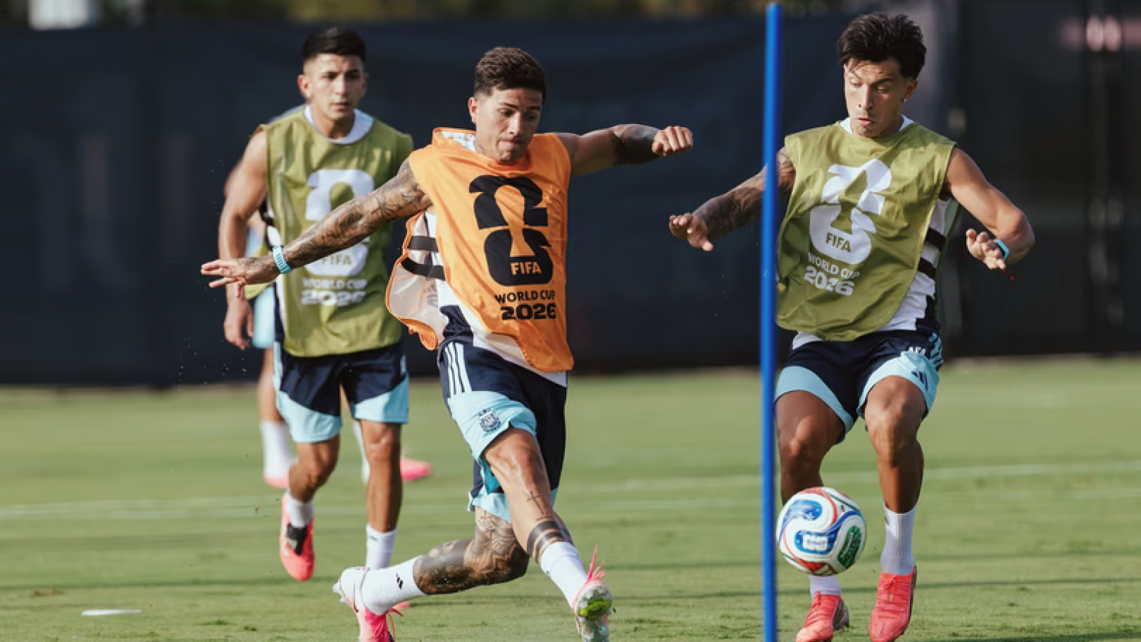 Argentina define su pase a octavos: el probable equipo de Scaloni ante Cabo Verde