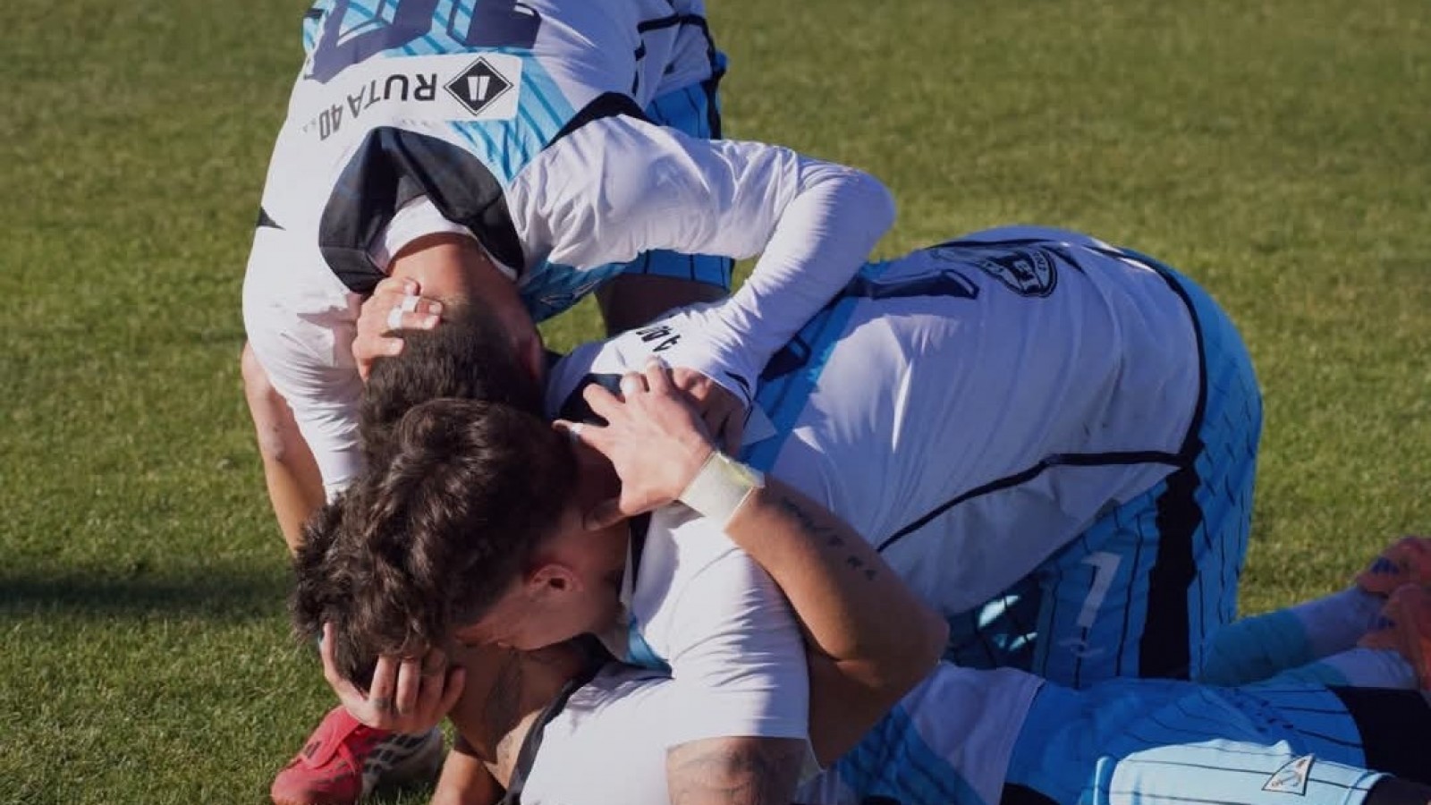 Guillermo Brown volvió al triunfo en el Conti y festejó ante su gente