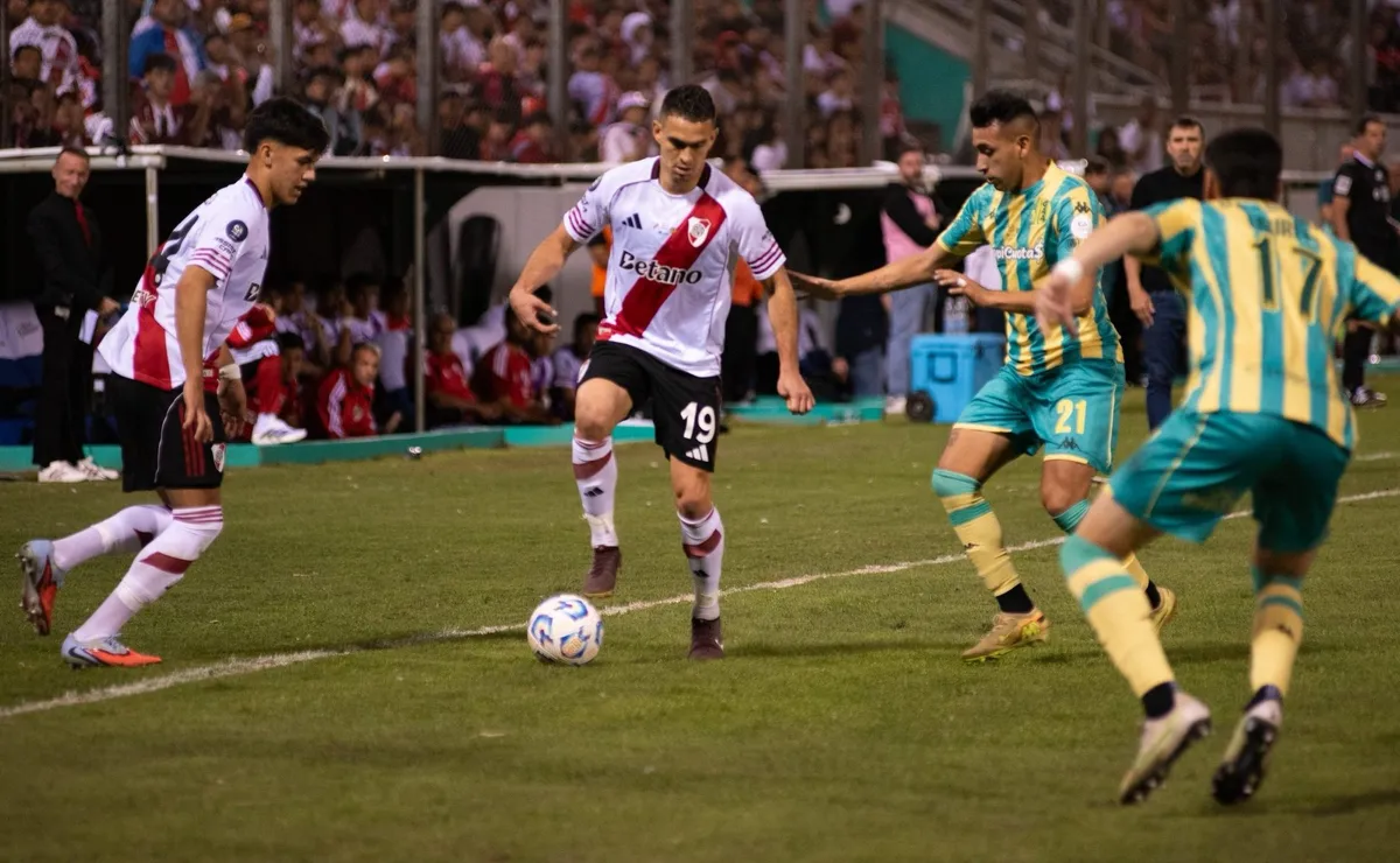 Golpe para River: perdió 3-1 con Aldosivi y quedó afuera de la Copa Argentina