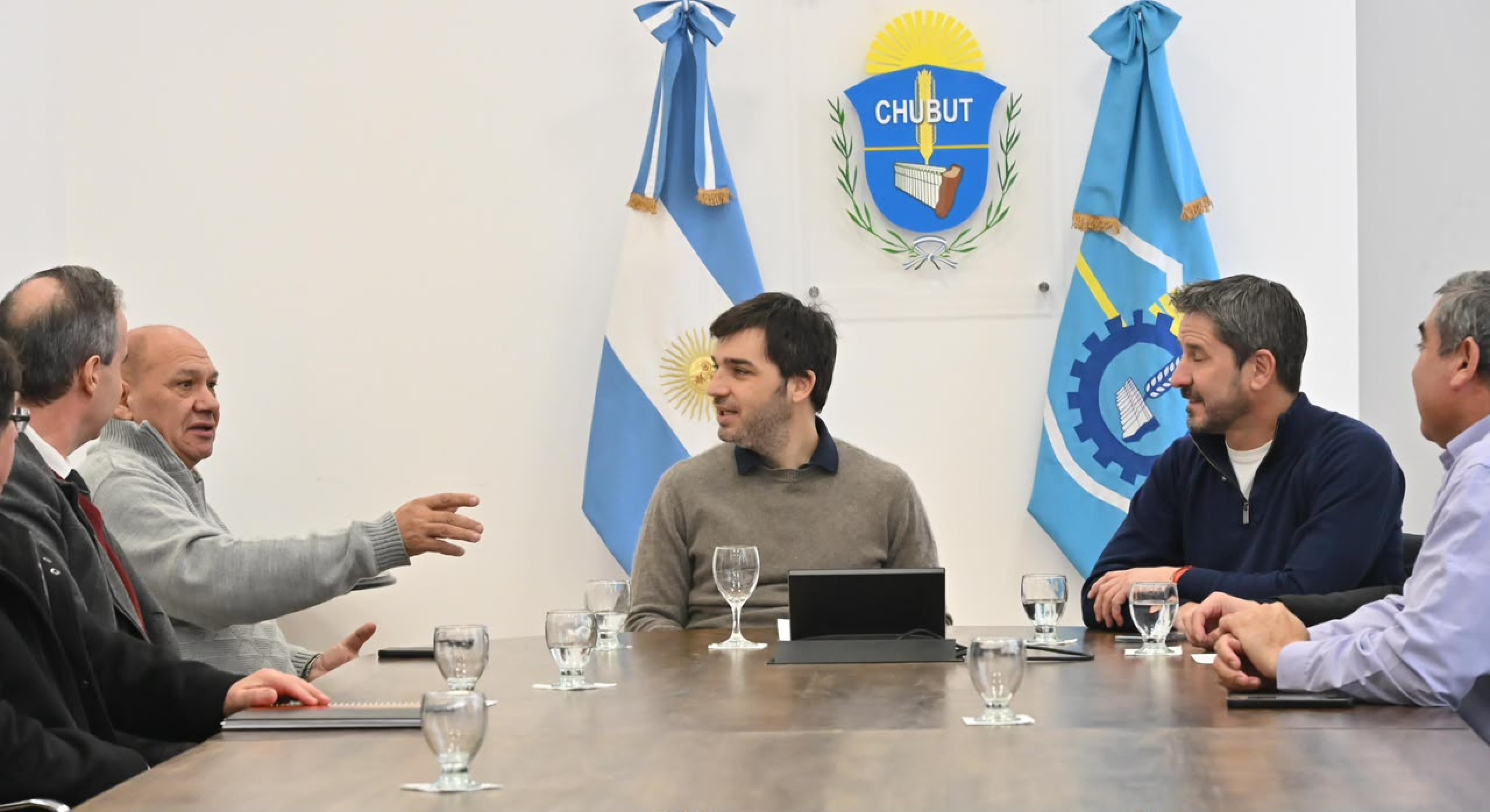Plan Galina: el Gobierno de Chubut fortalece el acceso a la vivienda y acelera la entrega de títulos del IPV
