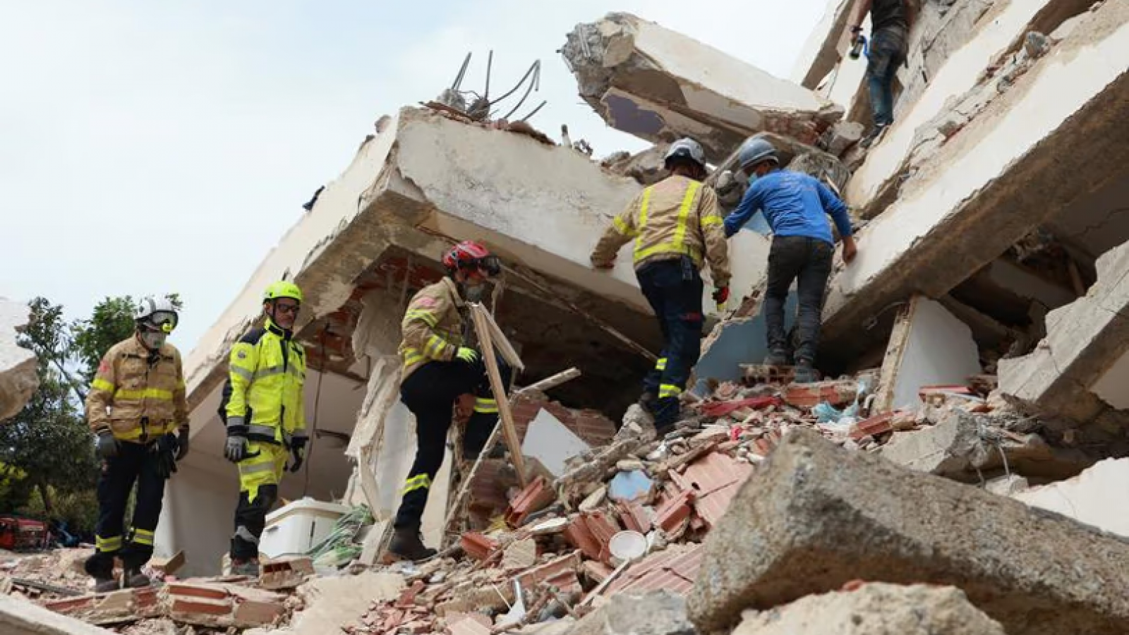 Asciende a 6.125 la cifra de muertos por los terremotos en Venezuela