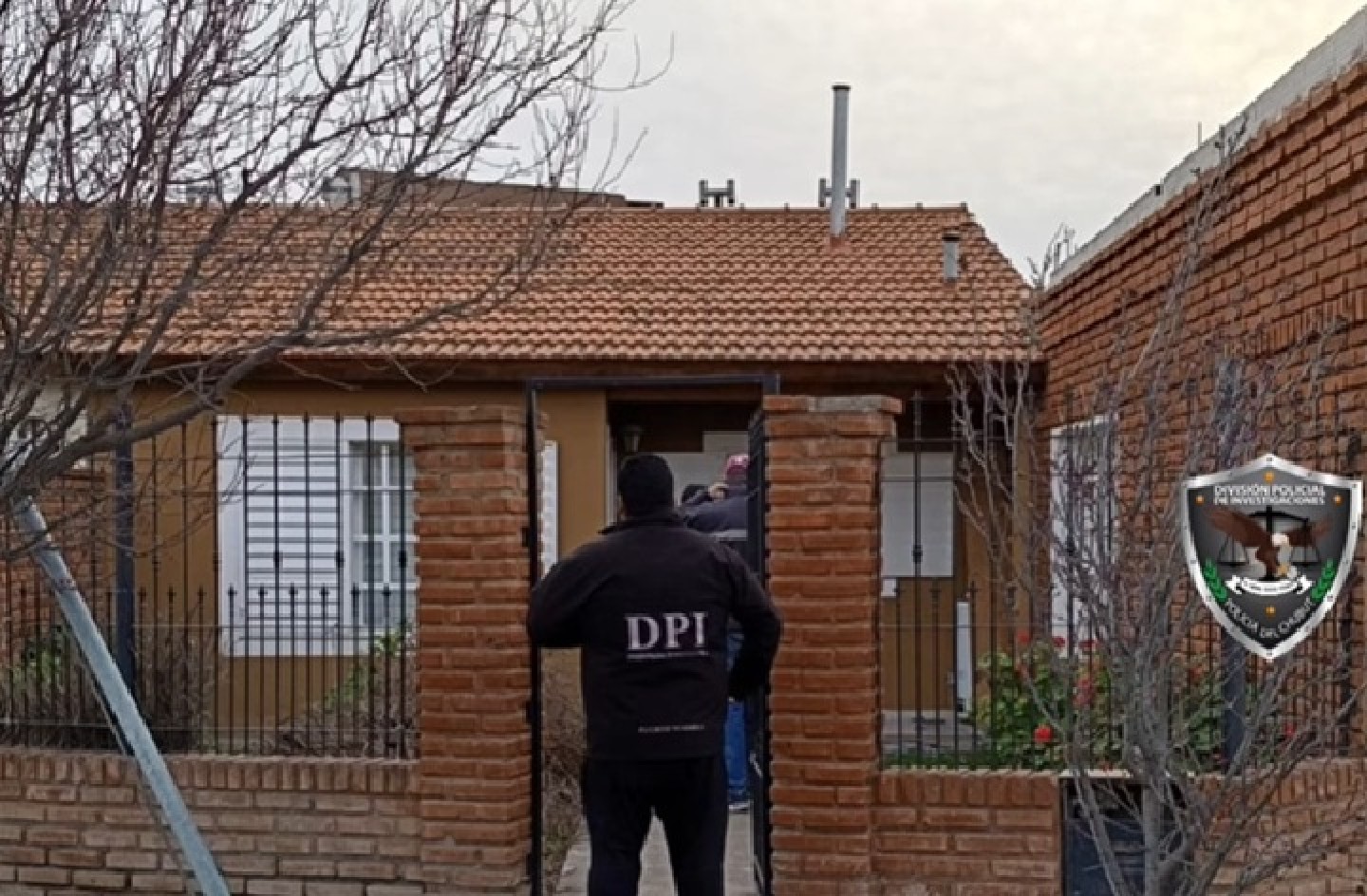 Préstamos usureros y terror en Puerto Madryn: dos detenidos tras exigir casas y vehículos bajo amenaza de muerte