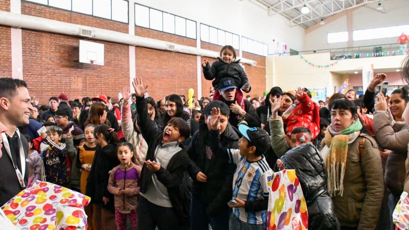 Más de mil chicos disfrutaron del festejo por el Día del Niño en Comodoro Rivadavia
