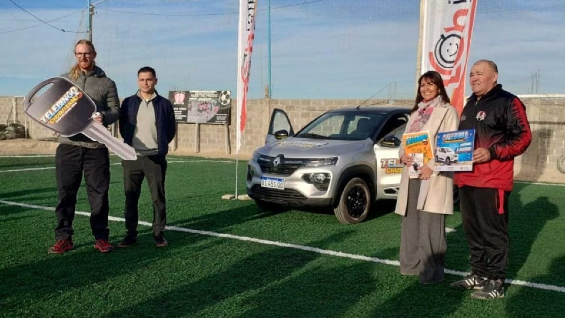 Lotería del Chubut entregó un 0 km del Telebingo Deportivo