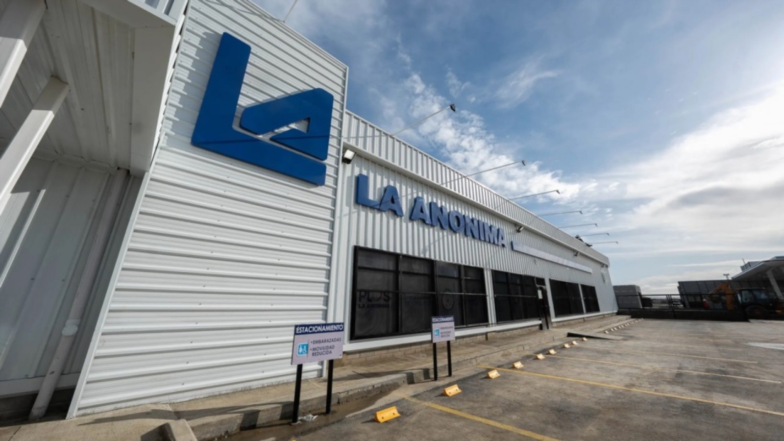 Despidos en La Anónima: crece la preocupación entre trabajadores de Chubut