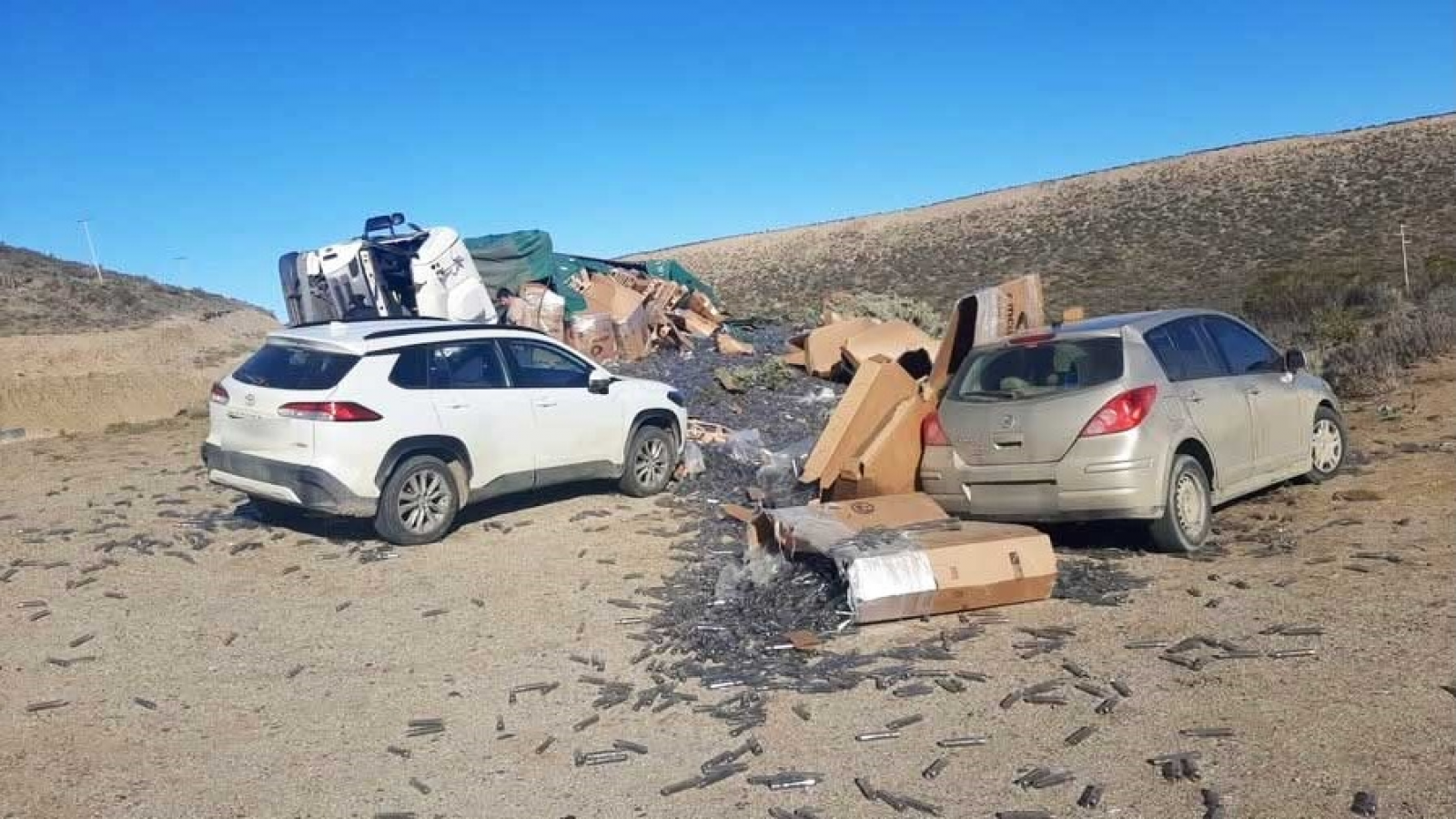 Volcó un camión en la Ruta 3 y el chofer fue trasladado al hospital