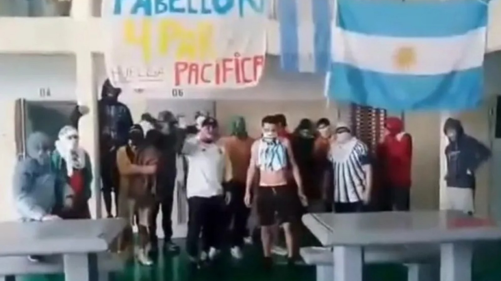 De los fideos y la polenta a la carne: qué cambió en la comida de los presos de Chubut