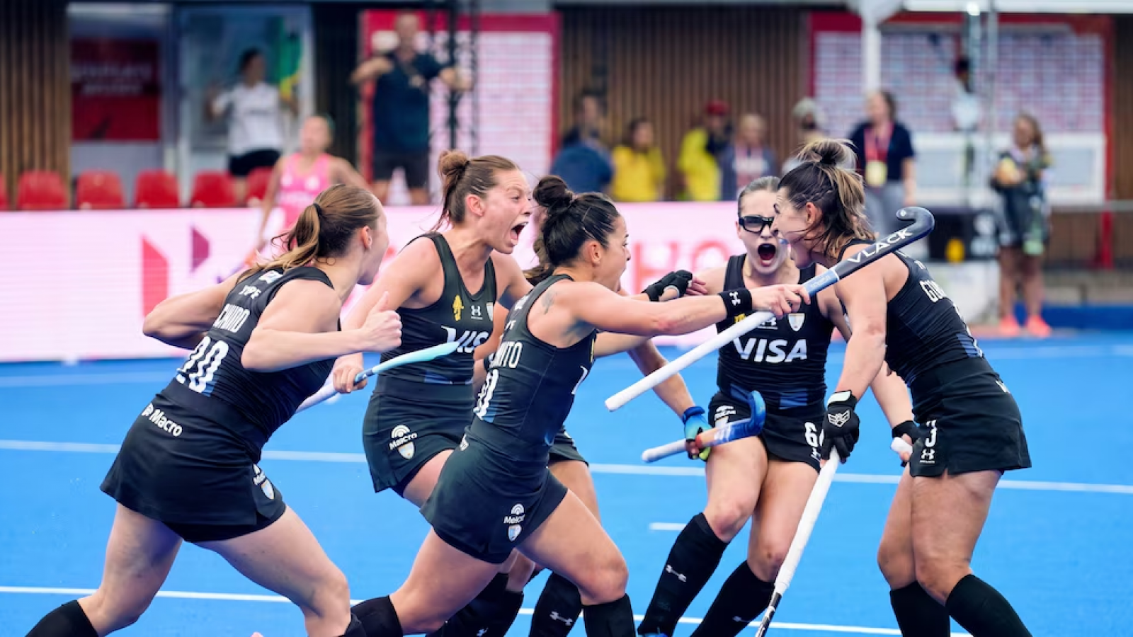 Las Leonas van por otra final del Mundial ante Australia