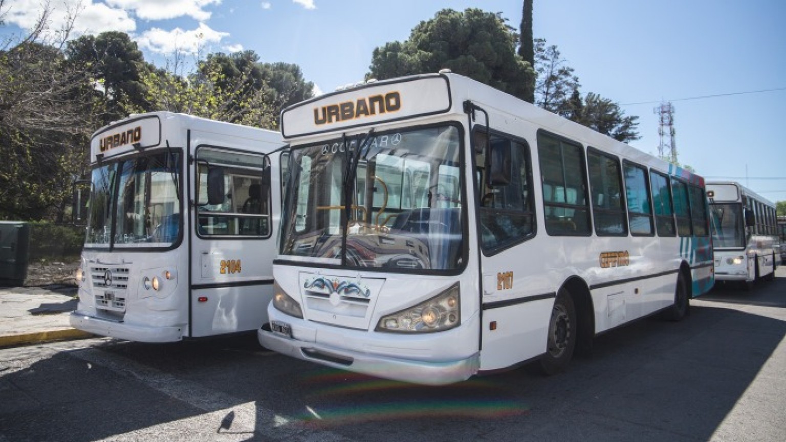 Tras el corte de la mañana, vuelve el servicio de colectivos en Rawson