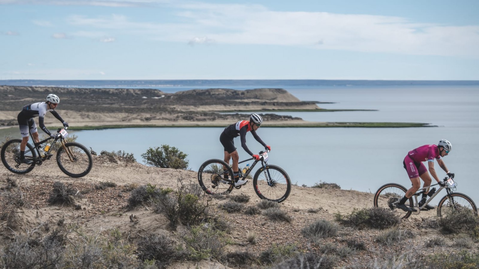 Vuelta Ballenas reunirá a más de 1.200 ciclistas en Puerto Madryn y otorgará puntos para el ranking internacional