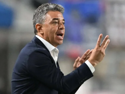 Gallardo perdió 3-0 ante Corea del Sur en su debut como técnico de Ecuador