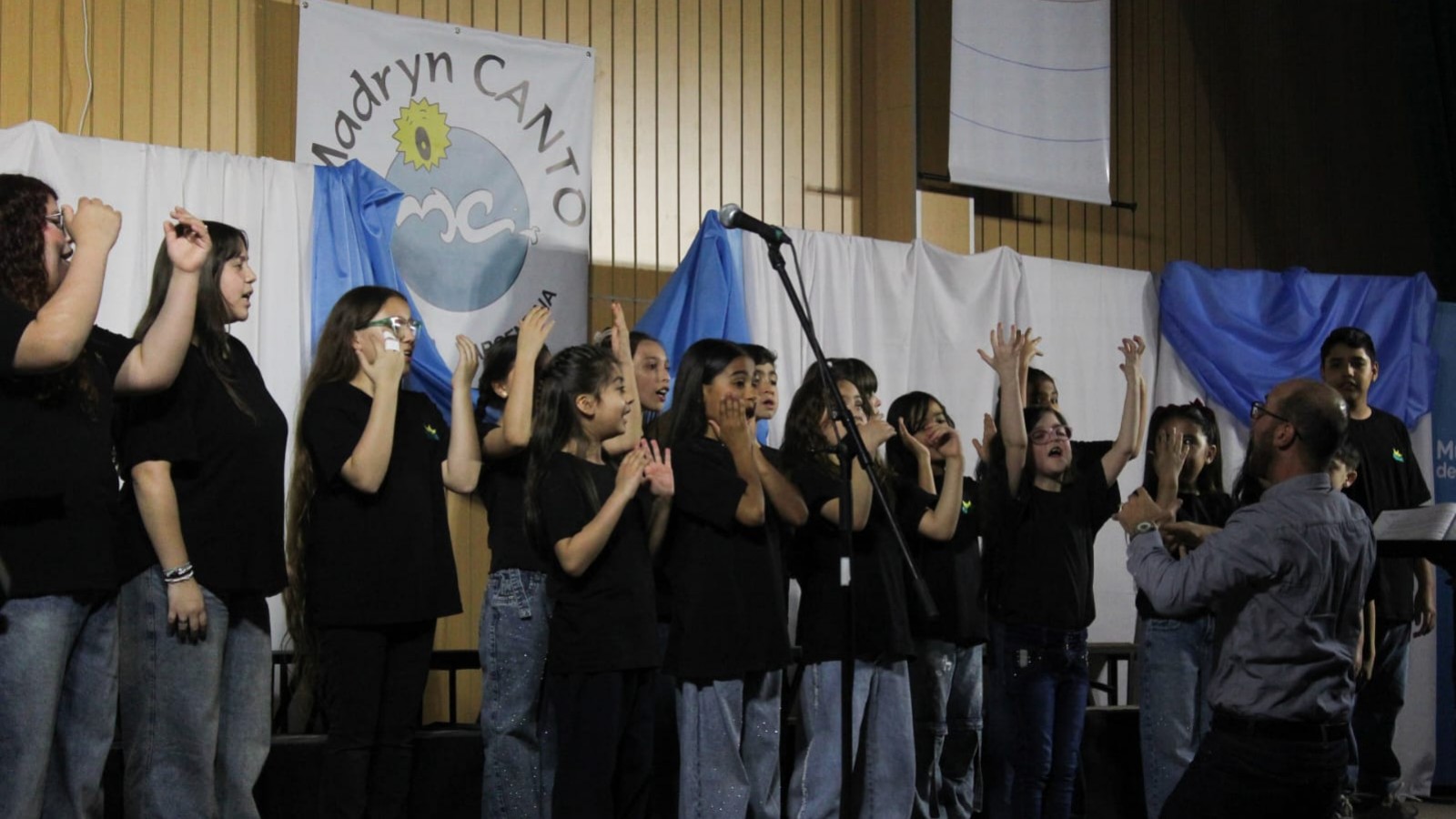 Crecemos cantando tendrá su cuarta edición en el Gimnasio Municipal N°1