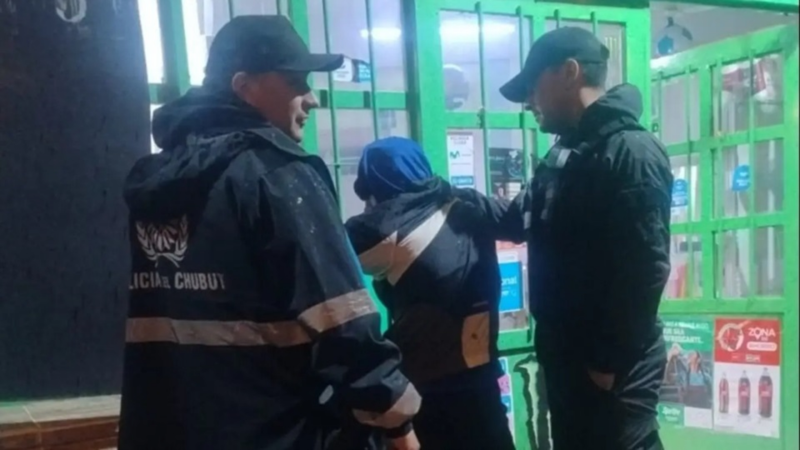 Un joven de 23 años quedó en libertad tras intentar robar una moto y llevarse un auto