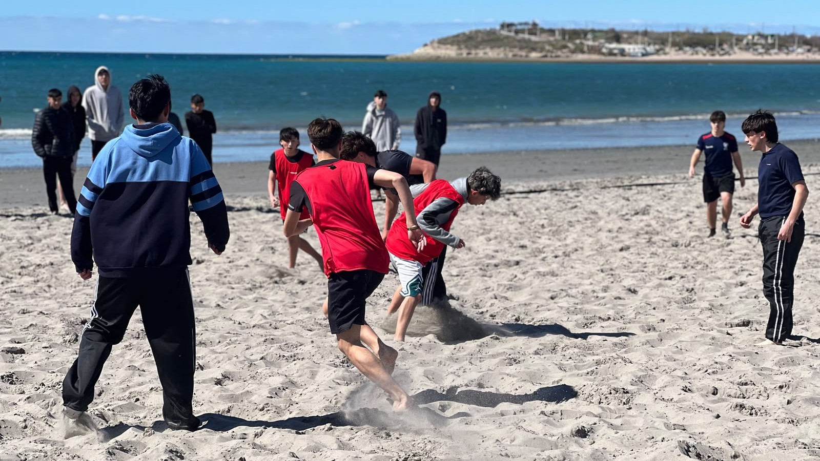 Comenzaron los Interescolares de Playa en Puerto Madryn