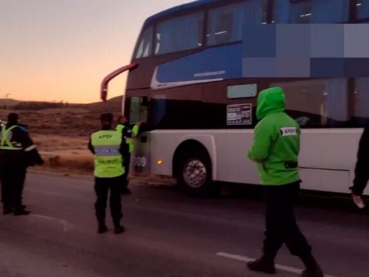 El Hoyo: manejaba un colectivo con 20 menores y dio positivo de alcoholemia