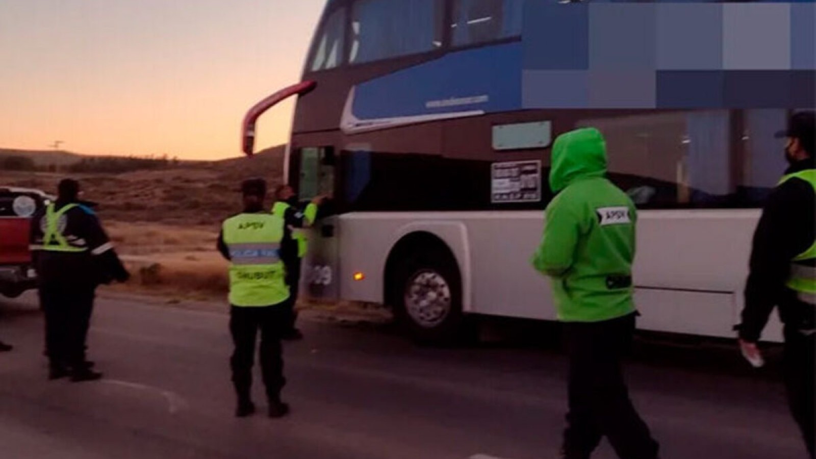 El Hoyo: manejaba un colectivo con 20 menores y dio positivo de alcoholemia