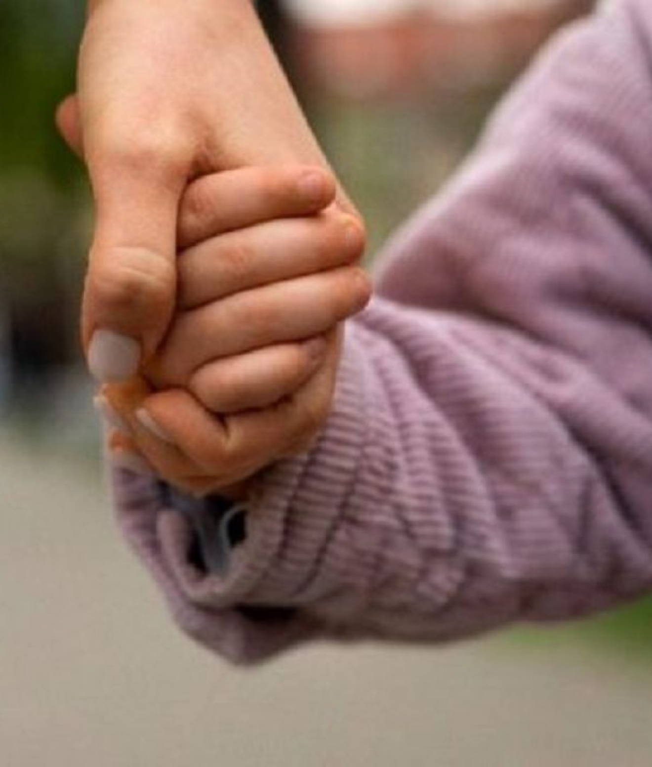 Un acto de amor transitorio: solicitan con urgencia una familia de acogimiento en Puerto Madryn para una niña de 10 años