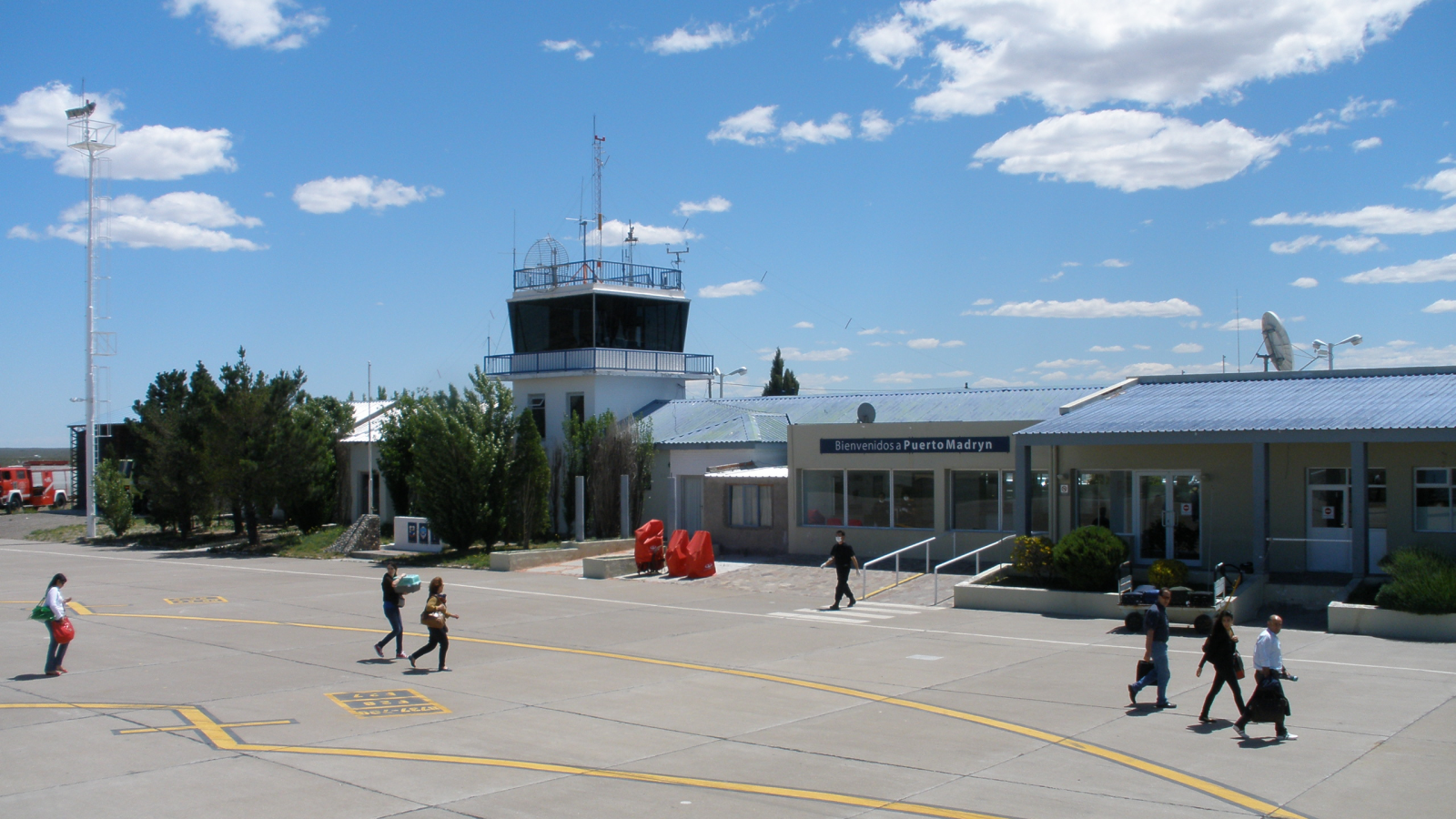 Cambian las tarifas aeroportuarias en Argentina: ¿pueden aumentar los pasajes desde Puerto Madryn?