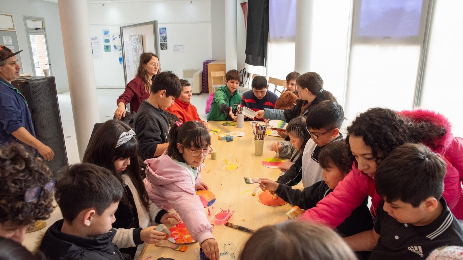 A 20 años de la tragedia de Ecos: Chubut conmemoró el Día del Estudiante Solidario con arte, juegos y educación vial